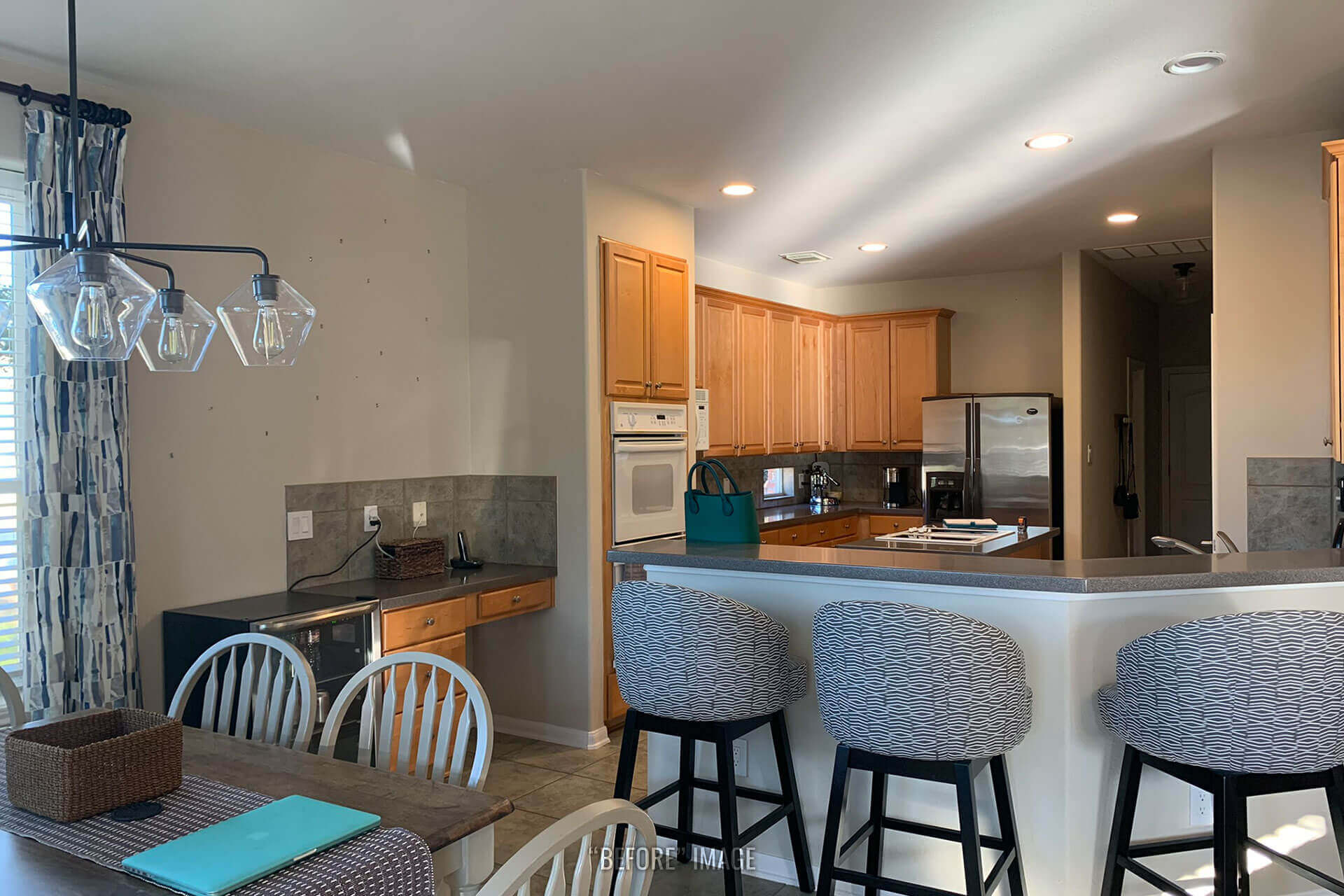 1 Green kitchen Before kitchen with peninsula